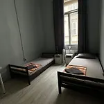 Boomerang Hostel *