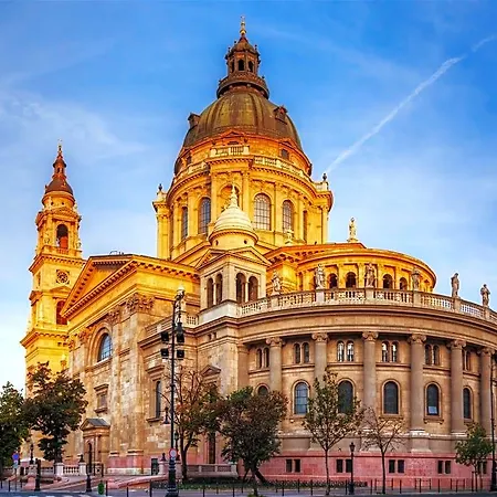 Boomerang * Budapest