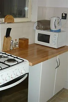 旅馆 回力棒青年旅社 *