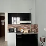 Boomerang Hostel