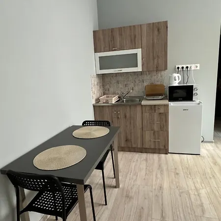 Boomerang אכסניה